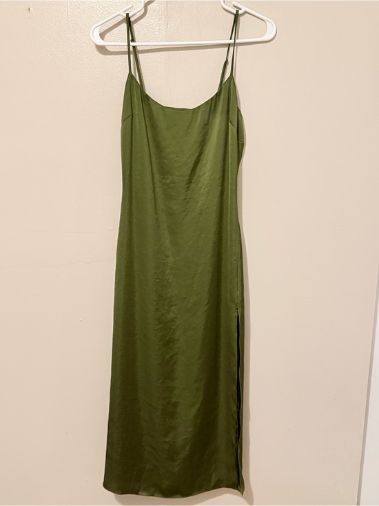 Wilfred Dresses & Skirts - Wilfred Olive Green Silk Midi Slip Dress
